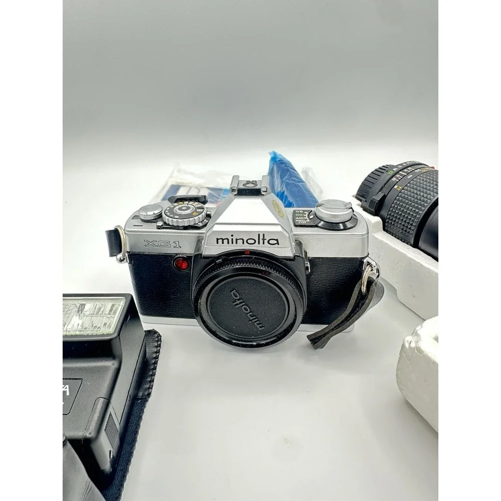 Vintage Minolta X370 N Film Camera w/ Multiple Lenses 135/35-70 & Flash